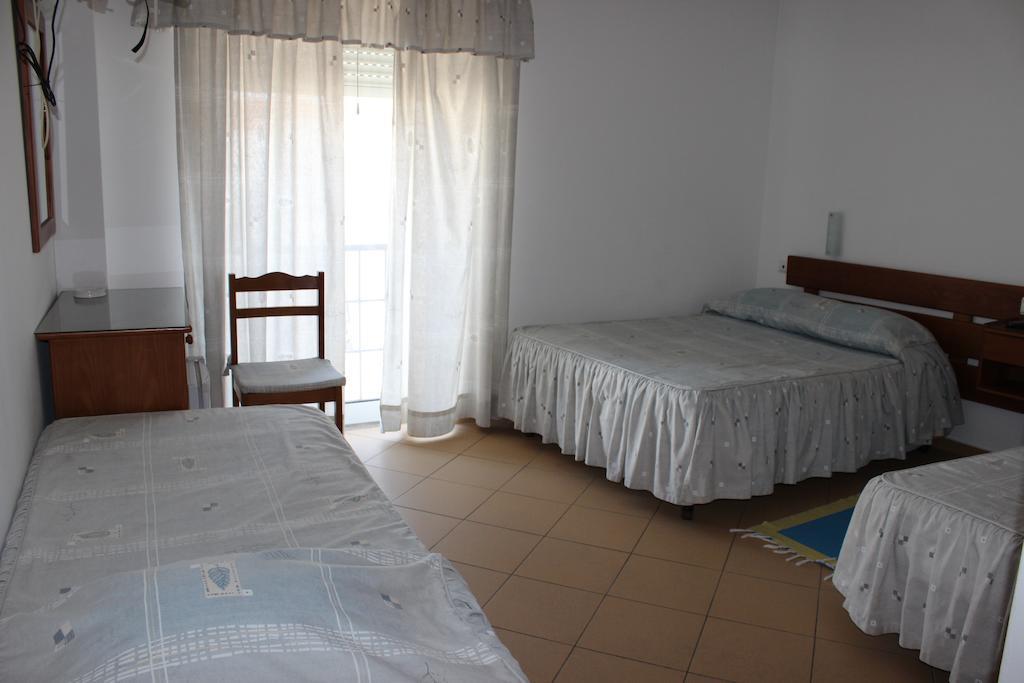 Hotel Dom Fernando I Loulé Habitación foto