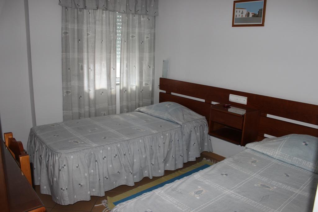 Hotel Dom Fernando I Loulé Habitación foto
